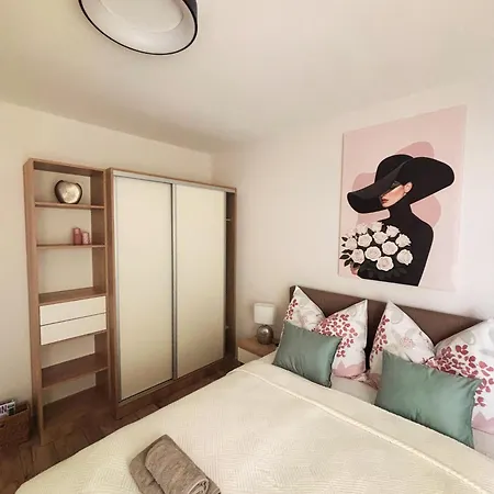Emily Apartmán
